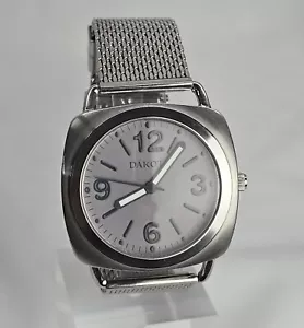 Orologio Dakota Quadrato Acciaio Inox Cinturini a Rete e Cassa Quadrante Analogico - Foto 1 di 17