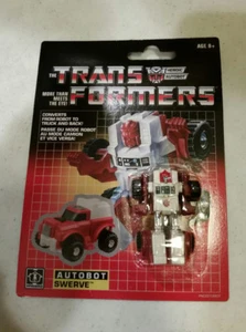 Transformers Vintage Autobot SWERVE G1 Re-issue NEW SEALED ON CARD! EXCLUSIVE - Picture 1 of 3