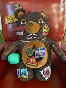 Mochila de viaje Sprayground oso de peluche edición limitada agotada en todas partes - Imagen 1 de 12