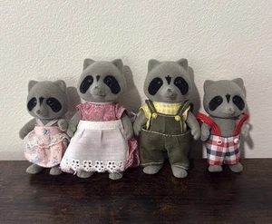 Calico Critters Set 4 Vintage Chestnut Families Waschbär Sylvanian Family 1985 - Bild 1 von 15