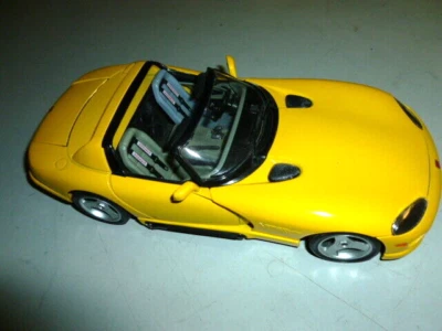 die cast 1/18 dodge viper burago - Immagine 1 di 3