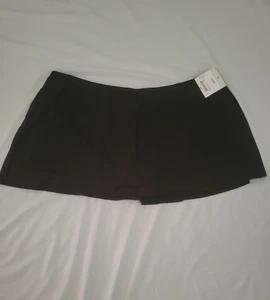 Swimskirt w Attached Brief 20W Liz Claiborne Black New w Tags - Picture 1 of 5