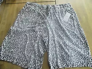 NWT JOCKEY WOMENS BERMUDA STYLE LOUNGE SLEEP SHORTS size L RETAILS $32.00 - Picture 1 of 5