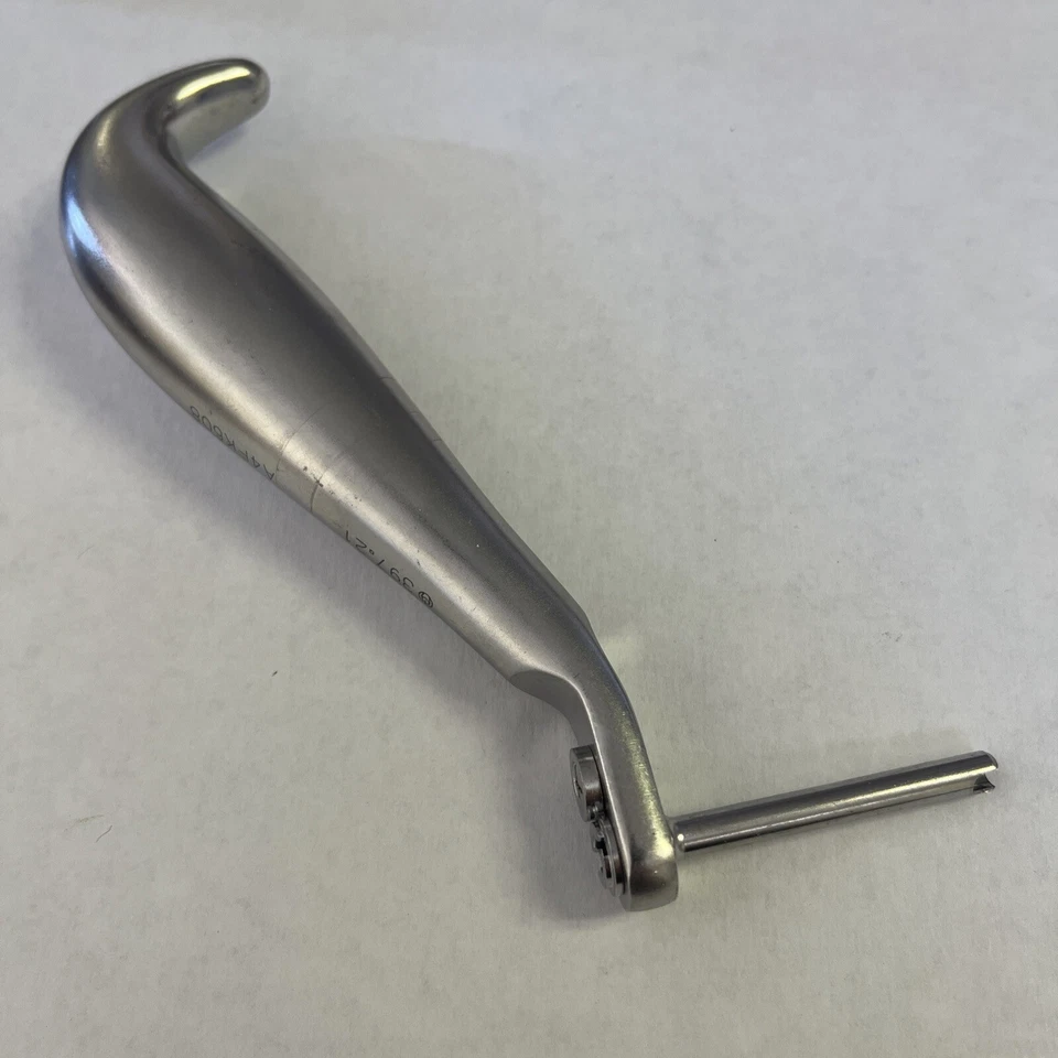 Trocar Synthes 397,21 para retractor de mejillas, 2,4 mm (Y) Foto 1 de 2