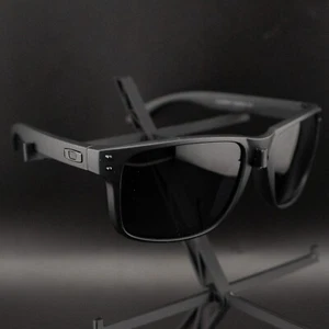 NUEVO Gafas de sol Oakley Holbrook XL Prizm mate lentes negras - OO9417 - HABXL - Imagen 1 de 4