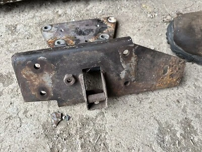 Jaguar XKE 1968 serie 11 dos más dos cupé bisagra de puerta del lado del conductor Foto 1 de 3