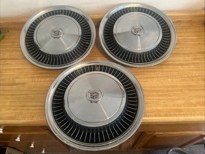 1975 1976 1977 1978 1979 Cadillac Fleetwood Seville Juego de 3 turbinas negras OEM GM! Foto 1 de 4