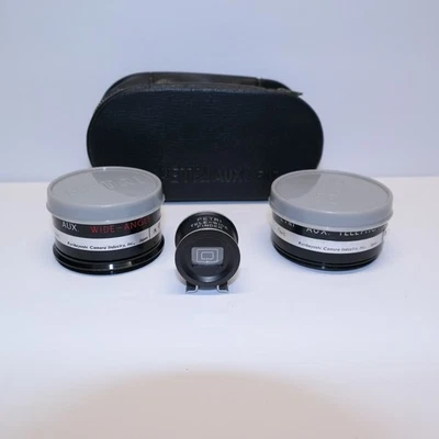 De colección Hecho en Japón Petri Aux Gran Angular y Teleobjetivo con Teleobjetivo Buscador Foto 1 de 4