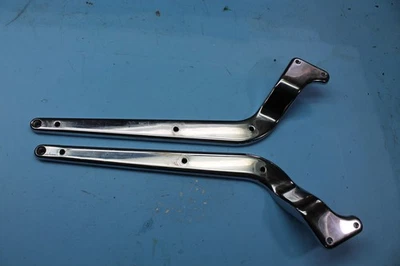 1465 95 HARLEY-DAVIDSON SOFTAIL FLST REAR FENDER STRUT FRAME COVER - Image 1 of 4