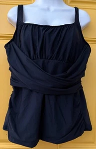 Land’s End Tankini Top Size 16  Black Built In Bra Summer Beach Vacation - Picture 1 of 5