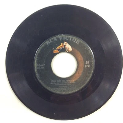 Perry Como 45 rpm Wanted Look Out The Window Vinyl Record G VG+ - Image 1 of 4