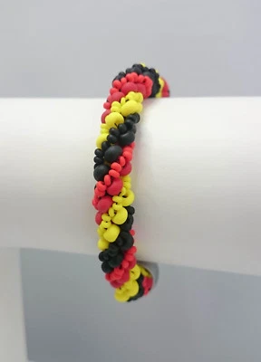 Handmade Armband Nelly Flagge2, schwarz-rot-gold, Fußball, Deutschland, Belgien - Bild 1 von 2