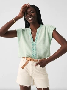 FAHERTY Dream Cotton Gauze Lucia Coastal Top in Surf Spray Embroidered Size L - Picture 1 of 8