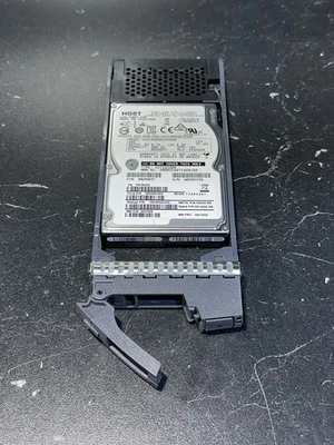 NETAPP X423A-R5 900GB 10K SAS 6GB 2.5in HDD 00V7528 00V7529 108-00222+C0 SP-423A - Image 1 of 4