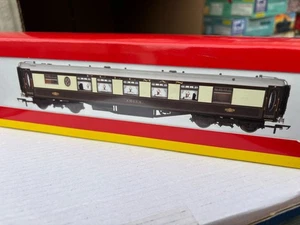 HORNBY OO SCALE # R-4164  PULLMAN 1ST CL KITCHEN CAR (SIR WINSTON CHURCHILL) - Foto 1 di 2