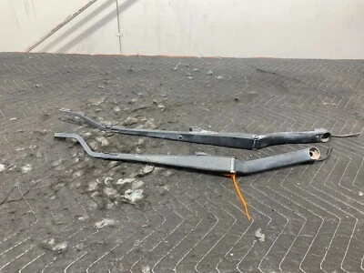 1997-2004 C5 Chevrolet Corvette Oem Windshield Wiper Arm Left Right Set *READ* - Image 1 of 4