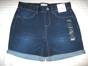 SO Girls Favorite Cuffed  Midi Shorts ~ Youth Size ~ 14  NWT - Picture 1 of 5