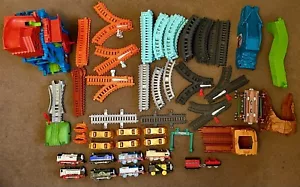 Tomy Thomas The Tank Engine Track/Parts Bundle - Picture 1 of 10