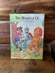 Wizard of Oz Pop-Up Book - Picture 1 of 12