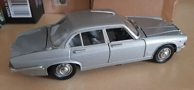 # POLISTIL # JAGUAR XJ 4.2 saloon, GRIGIO MET.? scala 1/24, ottime condizioni - Immagine 1 di 4