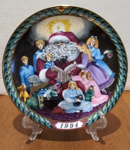 BING & GRONDAHL Christmas Plate Santa Claus " CHRISTMAS STORIES " 1994 - Picture 1 of 17