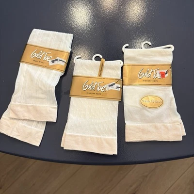 Vintage Gold Toe Trouser Socks Womens Ivory Cream Size 9-11 NWT - Image 1 of 4