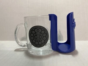 Taza de galletas Oreo 2019 usada con soporte para galletas azul desmontable - Imagen 1 de 6