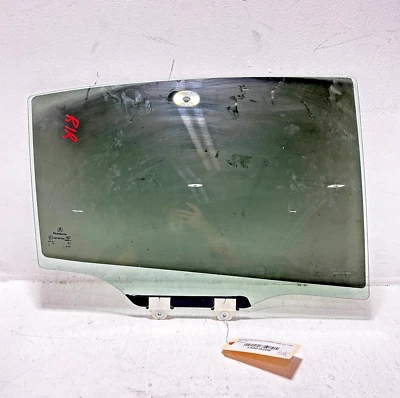 Janela de vidro traseira direita do lado do passageiro Acura TLX 2015-2020 FABRICANTE DE EQUIPAMENTO ORIGINAL - Imagem 1 de 4