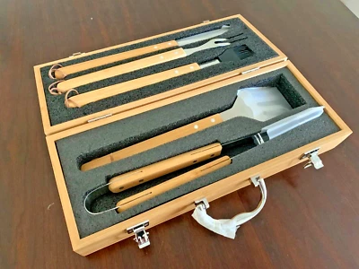Grill Master 5pc Bamboo BBQ Set (REDUCED PRICE) - Image 1 of 4