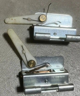 One Pair Of Genie Garage Door Opener Limit Switches 20113R 19795S and 22785R - Image 1 of 2