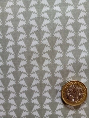 REMNANT - GEOMETRIC- Liberty of London Tana Lawn Cotton Approx 45 x 20 cm - Image 1 of 2