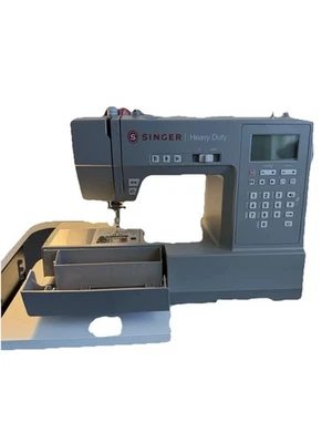 Singer, Heavy Duty, Sewing Machine, 6800 C. Computerized With 586 Stitch Memory - Image 1 of 4