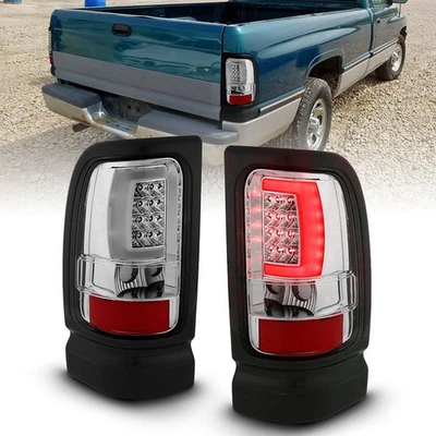Conjunto de luz trasera de lente transparente cromada para Dodge Ram 3500 1994-2002 Foto 1 de 4