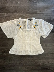 Ladies French Connection Lace Summer Top Size 8 Holiday Beach 🏖️  - Picture 1 of 7