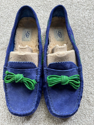FAVOLOSI MOCASSINI UGG BLU E VERDE SCAMOSCIATI FODERATI IN PELLICCIA SINTETICA TAGLIA 7 5 (VESTE 6 5)!