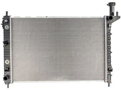 For 2007-2010 Saturn Outlook Radiator Denso 84371KP 2008 2009 Foto 1 de 2