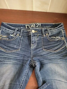 Ladies Jeans Rue 21 size 5/6 Blue Stretch Denim 15"W 24" Ins - Picture 1 of 3