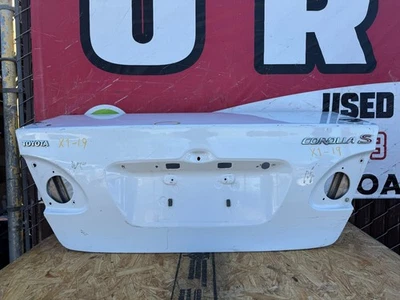 2003 2004 2005 2006 2007 2008 TOYOTA COROLLA S REAR TRUNK LID - Image 1 of 4