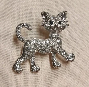 Cat Kitty Kitten Silver Tone Clear Black Rhinestone Brooch Pin 1.38" NWOT - Picture 1 of 8