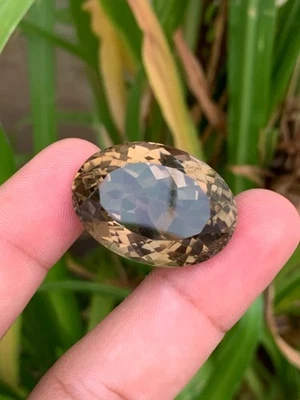 49.18carat natural quartz Gemstone From Madagascar - Image 1 of 4