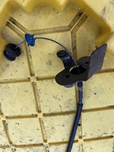 1992 - 2000 LEXUS SC400 PEDAL THROTTLE CABLE OEM - Picture 1 of 3