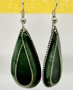 Orecchini pendenti goccia a lacrima verde abilitabile vintage - Foto 1 di 1