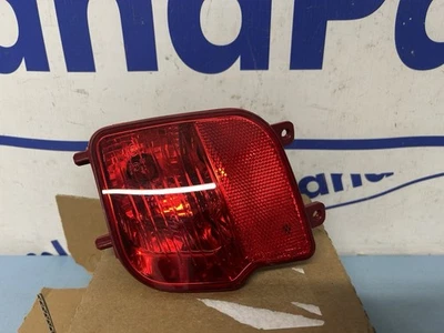 PEUGEOT 3008 N/S LEFT REAR BUMPER FOGLIGHT 2016 - 2020 NEW GENUINE 9811718480 - Image 1 of 4