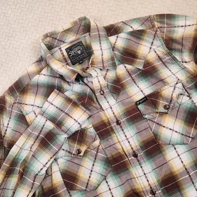 Southern Thread Western Plaid Pearl Snap Long Sleeve Shirt Mens Medium - Image 1 of 4