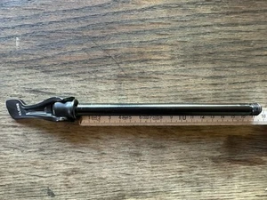Steckachse 12 mm schwarz mit Gewinde M12 Gesamtlänge 171 mm - Bild 1 von 4