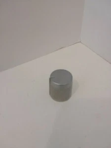 Knob From A Toa 900 Series Wall Amplifier W-912a - Picture 1 of 4
