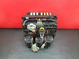 S118983002Q Citroen / Peugeot Relay Fuse Box 9661682680 BSM-L02 / S118983002 Q - Picture 1 of 9