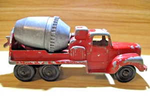 Camión mezclador de cemento TootsieToy 1955 Mack B-Line 6" vintage rojo diecast 1959-'69 - Imagen 1 de 13