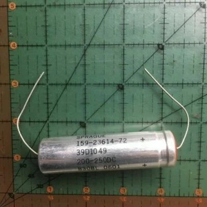 Condensatore elettrolitico assiale Sprague 200uF 250 V 39D207F250HS4 Amplificatore tubo audio x2 - Foto 1 di 4