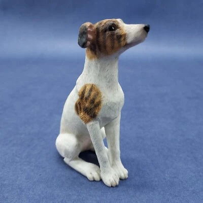Estatuilla de perro pequeño galgo Sandicast colección canina SS05901 Foto 1 de 4